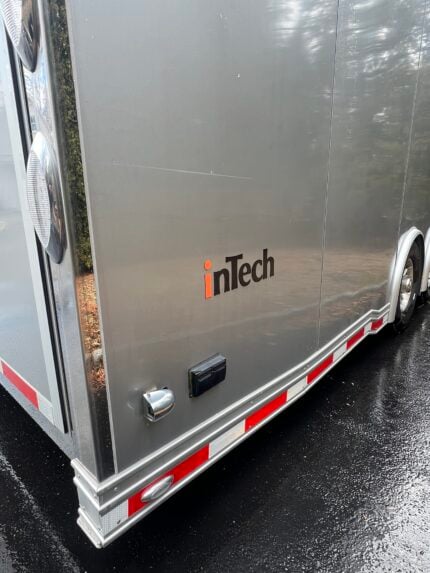 2021 InTech 38' GN Aluminum Racer Car Trailer - 18064-USTK-JG-SPO — photo 8