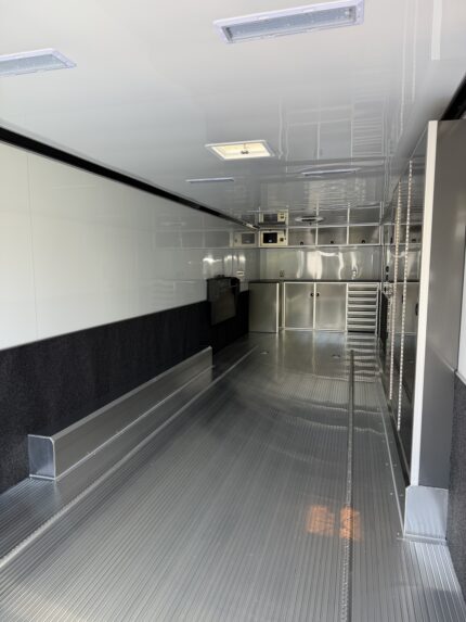 2026 32' inTech Triple Axle Aluminum Race Trailer | Premium Construction - 39165-STK-BK — photo 6