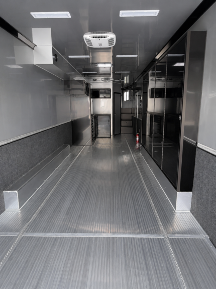 2026 InTech 44' GN Icon Trailer w/ Bathroom, Dual Power Awnings, Cabinets, Winch & More — photo 6