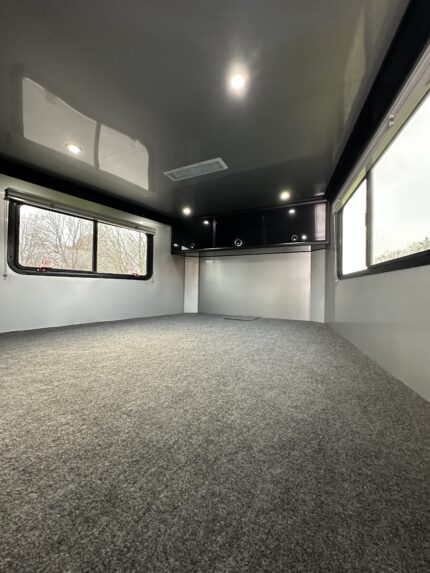 2026 InTech 44' GN Icon Trailer w/ Bathroom, Dual Power Awnings, Cabinets, Winch & More — photo 16