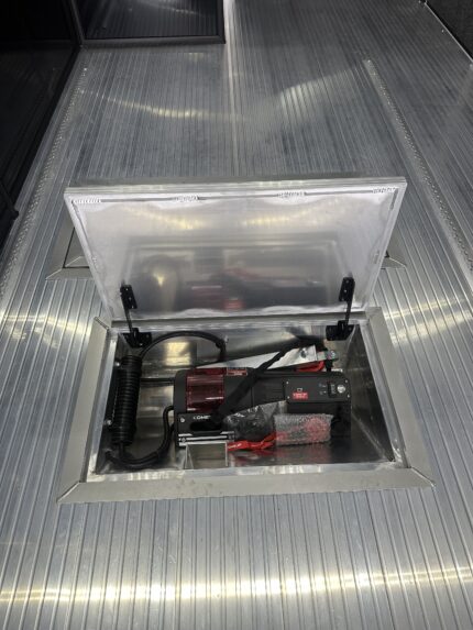 2026 InTech 44' GN Icon Trailer w/ Bathroom, Dual Power Awnings, Cabinets, Winch & More — photo 18