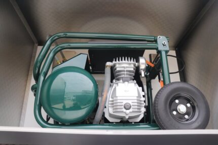 2026 inTech 34' ICON TRAILER- PRO RACE SETUP- KB DEALER DEMO UNIT. — photo 35