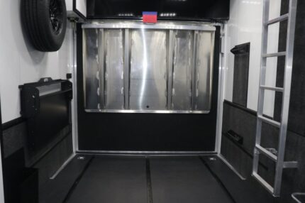 2026 inTech 34' ICON TRAILER- PRO RACE SETUP- KB DEALER DEMO UNIT. — photo 10