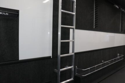 2026 inTech 34' ICON TRAILER- PRO RACE SETUP- KB DEALER DEMO UNIT. — photo 14