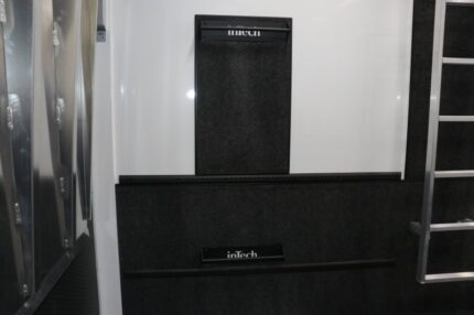 2026 inTech 34' ICON TRAILER- PRO RACE SETUP- KB DEALER DEMO UNIT. — photo 16