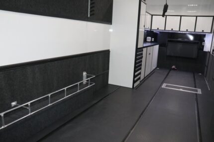 2026 inTech 34' ICON TRAILER- PRO RACE SETUP- KB DEALER DEMO UNIT. — photo 20
