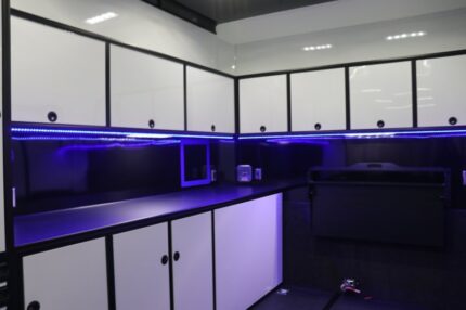 2026 inTech 34' ICON TRAILER- PRO RACE SETUP- KB DEALER DEMO UNIT. — photo 5