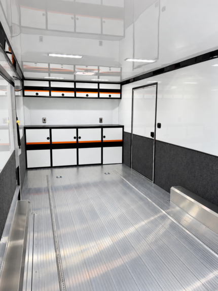 2027 inTech 24' Lite Aluminum Race Trailer w/ Escape Door — photo 6