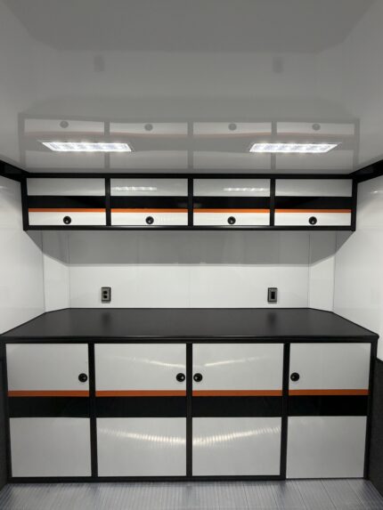 2027 inTech 24' Lite Aluminum Race Trailer w/ Escape Door — photo 12